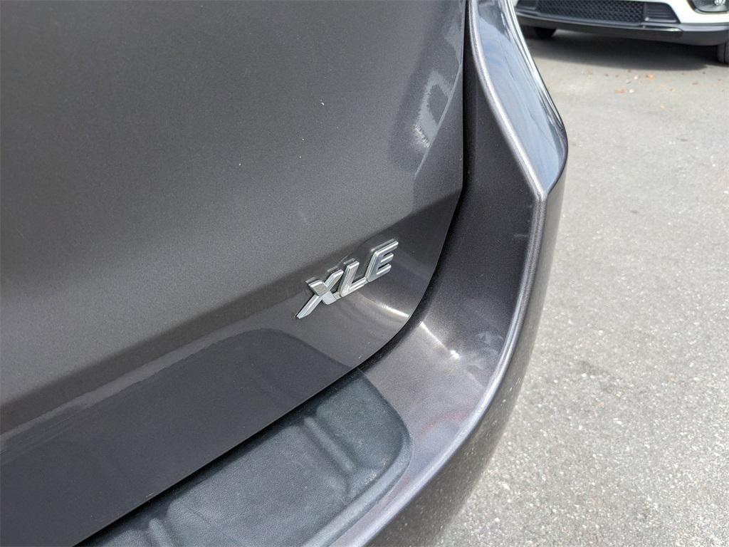 used 2018 Toyota Sienna car, priced at $22,696