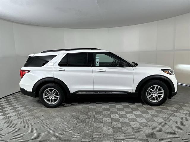 new 2025 Ford Explorer car, priced at $43,553