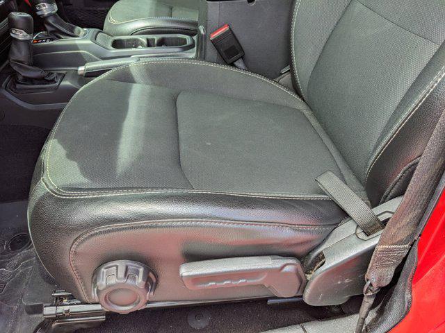 used 2021 Jeep Gladiator car, priced at $28,412