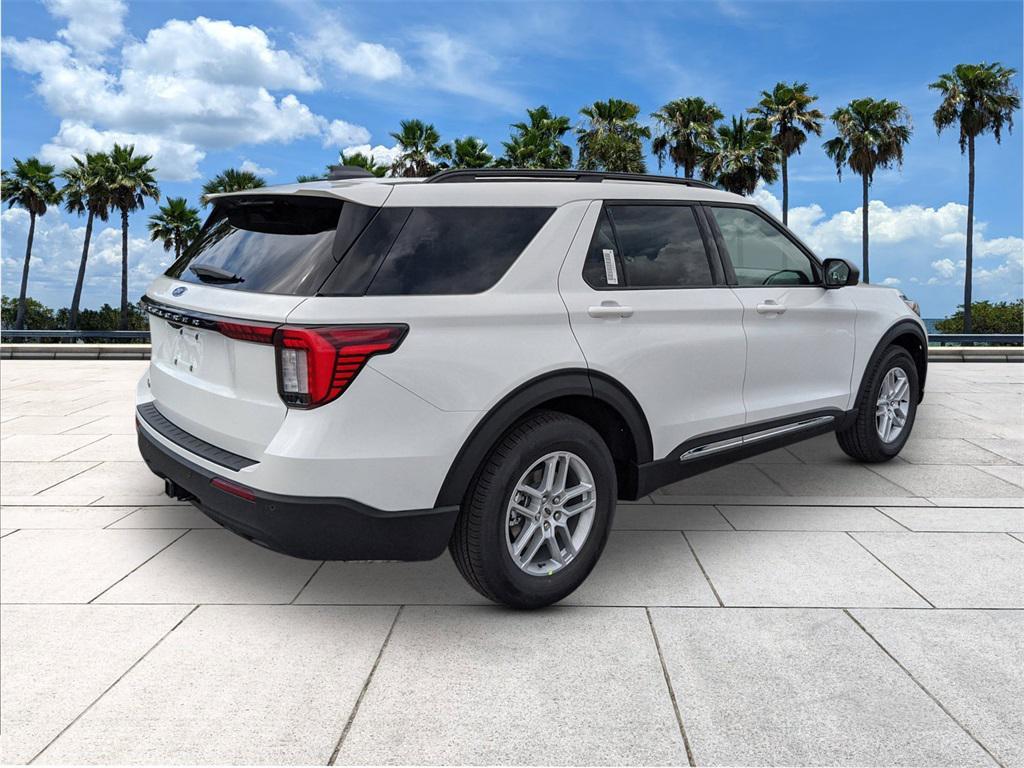 new 2025 Ford Explorer car, priced at $38,995