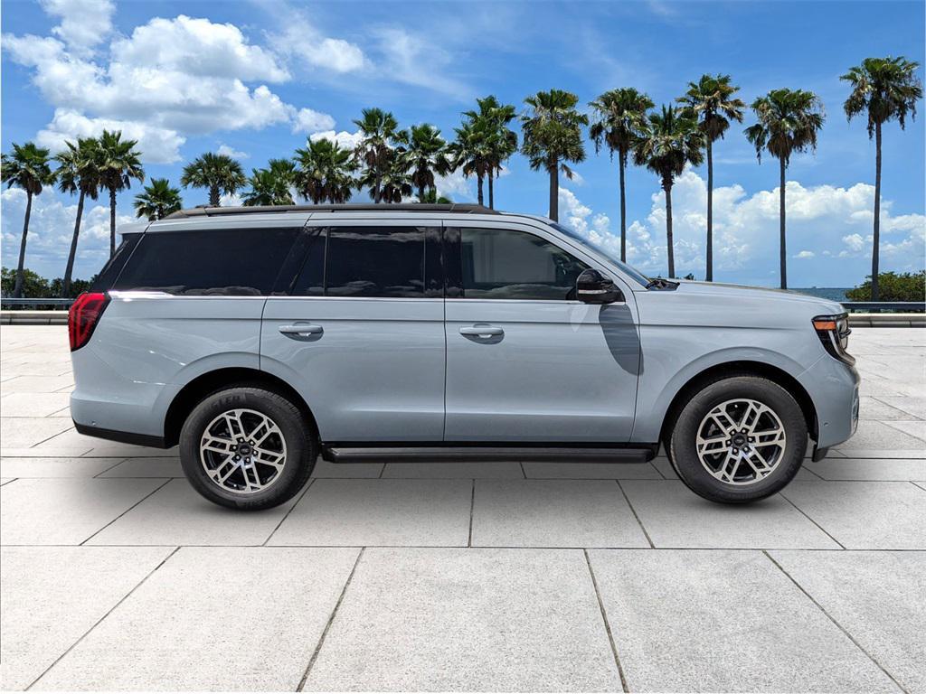 new 2025 Ford Expedition car, priced at $69,725