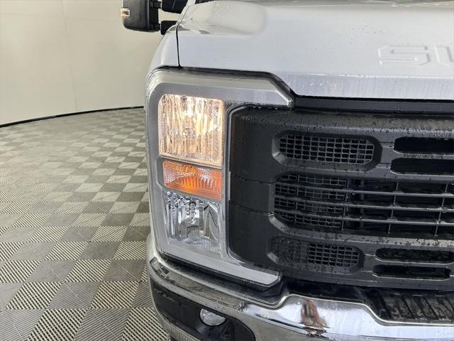 new 2024 Ford F-250 car, priced at $61,179