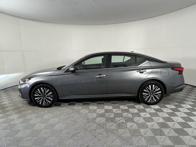 used 2023 Nissan Altima car, priced at $19,924