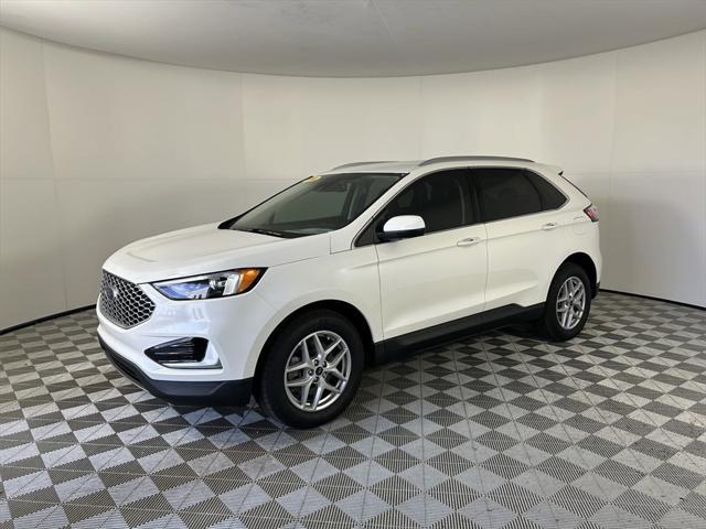 new 2024 Ford Edge car, priced at $35,209