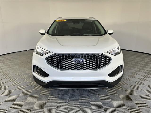 new 2024 Ford Edge car, priced at $35,209