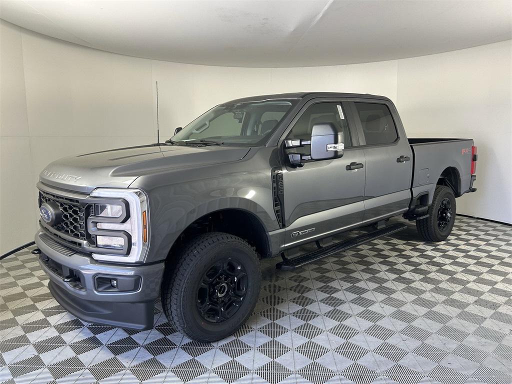 new 2025 Ford F-250 car, priced at $72,530