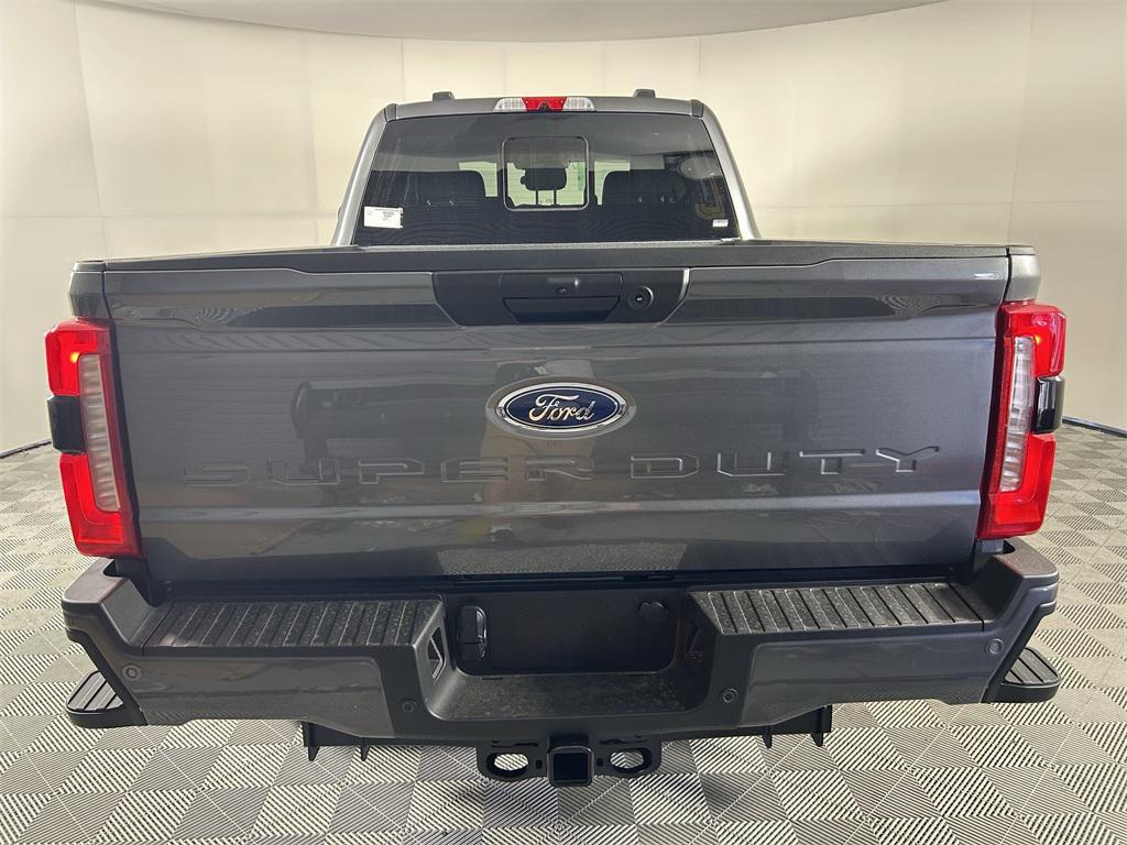 new 2025 Ford F-250 car, priced at $72,530