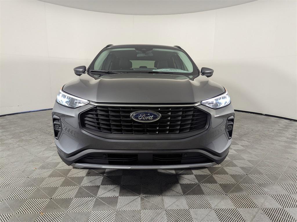 new 2025 Ford Escape PHEV car, priced at $31,574