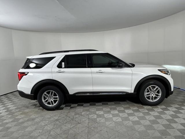 new 2025 Ford Explorer car, priced at $41,501