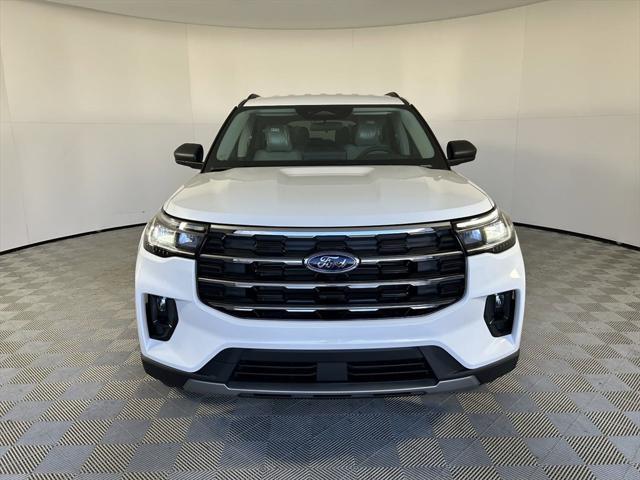 new 2025 Ford Explorer car, priced at $41,501