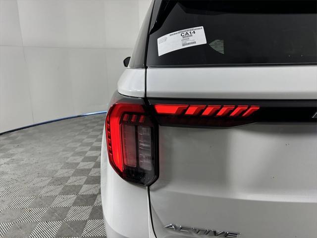 new 2025 Ford Explorer car, priced at $41,501
