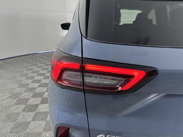 new 2025 Ford Escape car, priced at $29,913