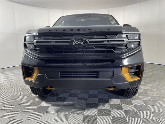 new 2025 Ford Expedition car, priced at $83,025