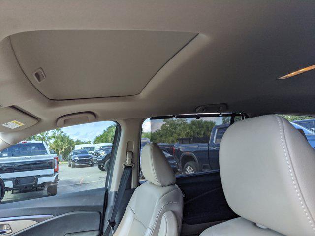 used 2020 Honda Pilot car, priced at $19,692