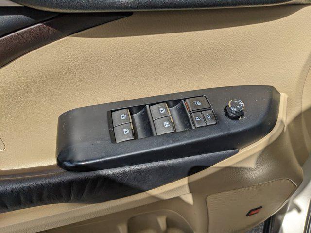 used 2016 Toyota Highlander car, priced at $18,164