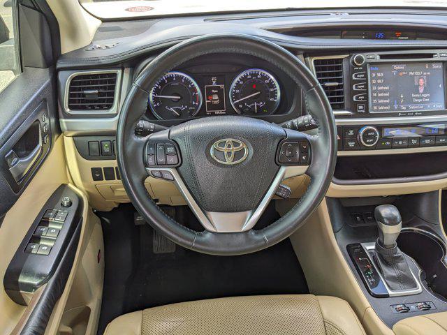used 2016 Toyota Highlander car, priced at $18,164