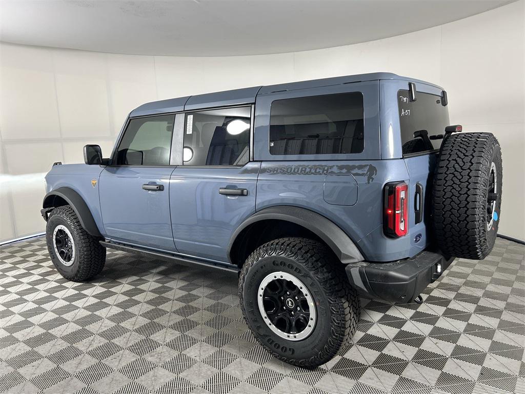 new 2025 Ford Bronco car, priced at $61,658