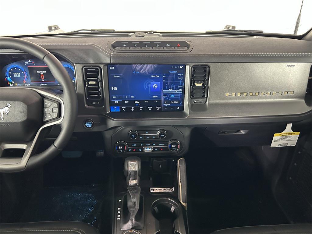 new 2025 Ford Bronco car, priced at $61,658