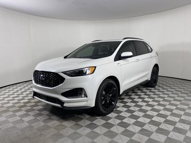 new 2024 Ford Edge car, priced at $38,451