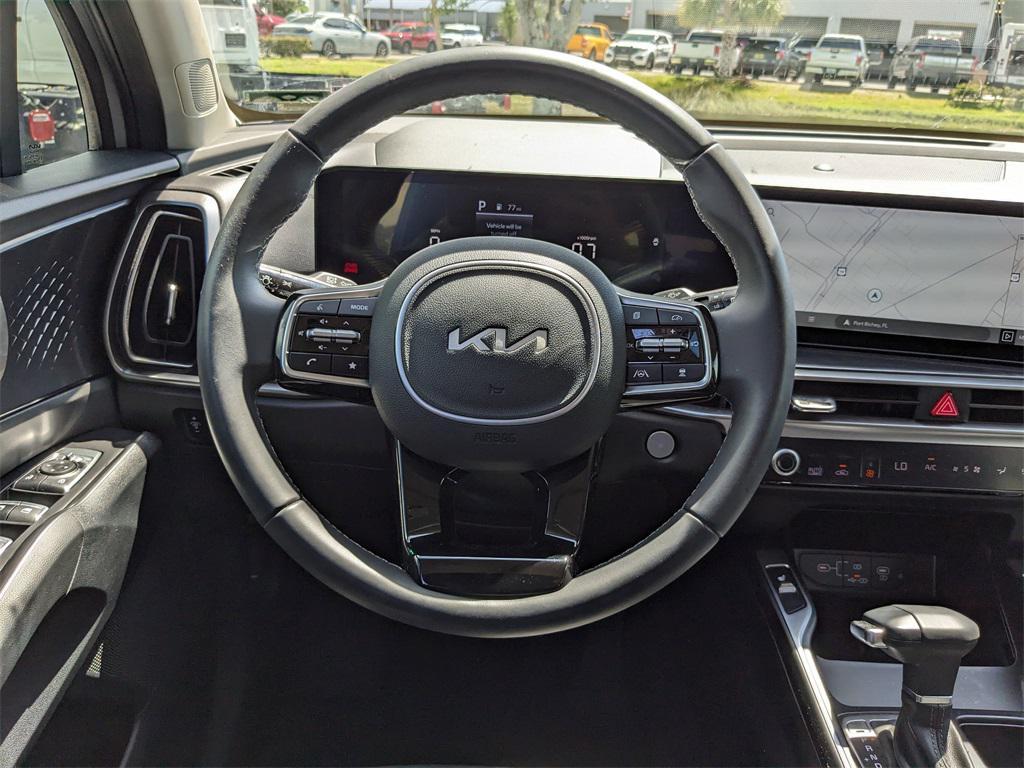 used 2025 Kia Sorento car, priced at $28,581