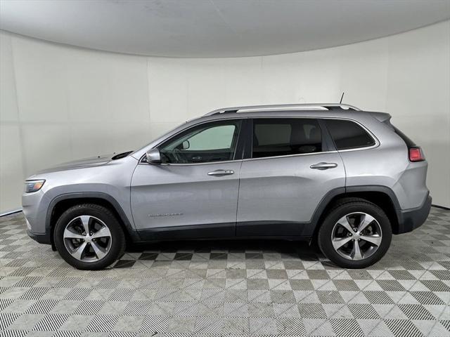 used 2019 Jeep Cherokee car, priced at $15,804