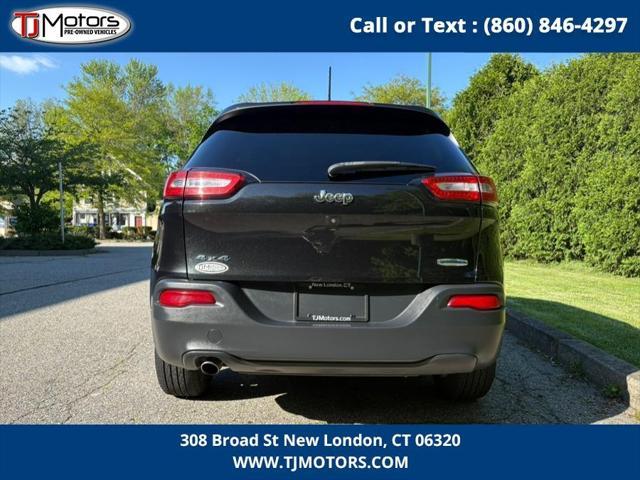 used 2016 Jeep Cherokee car, priced at $13,995