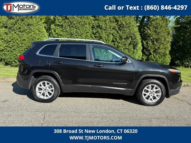 used 2016 Jeep Cherokee car, priced at $13,995