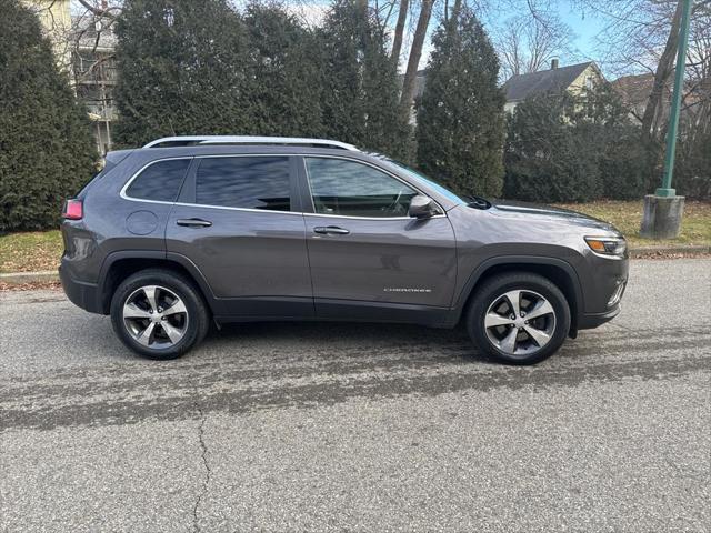 used 2020 Jeep Cherokee car, priced at $21,595