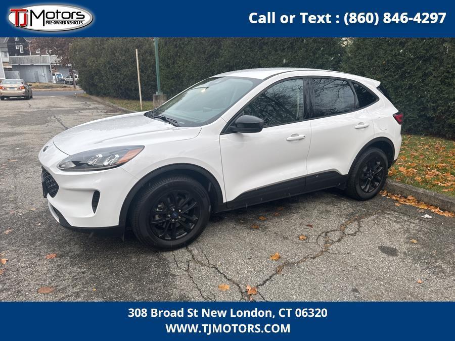 used 2020 Ford Escape car, priced at $20,263