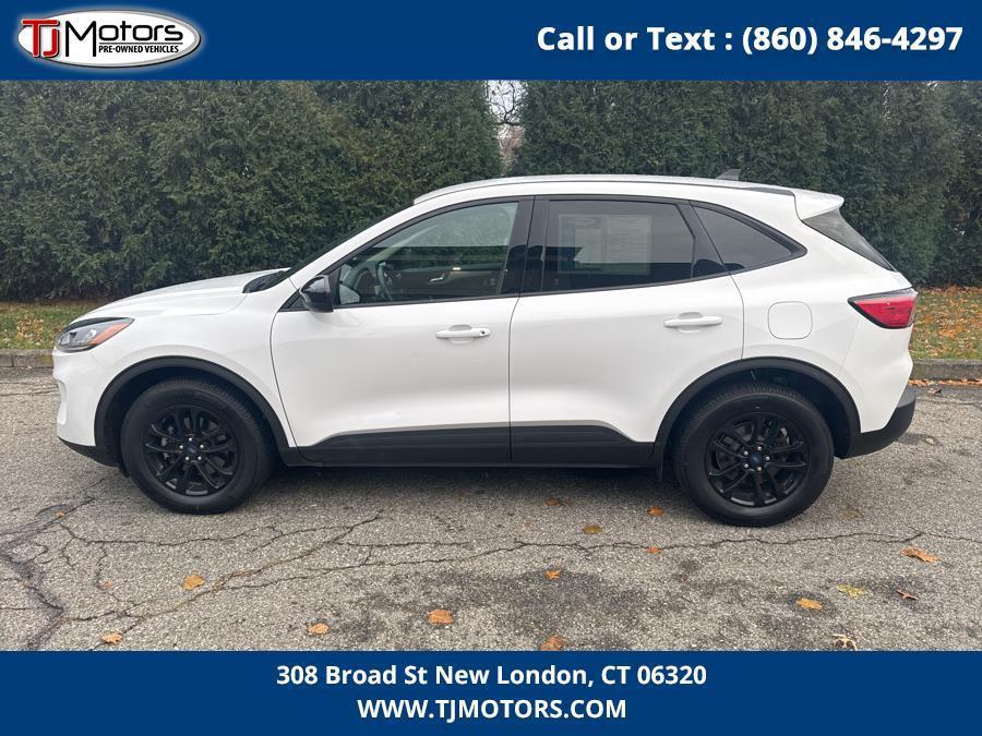 used 2020 Ford Escape car, priced at $20,263