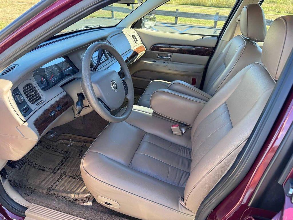 used 2005 Mercury Grand Marquis car, priced at $9,998