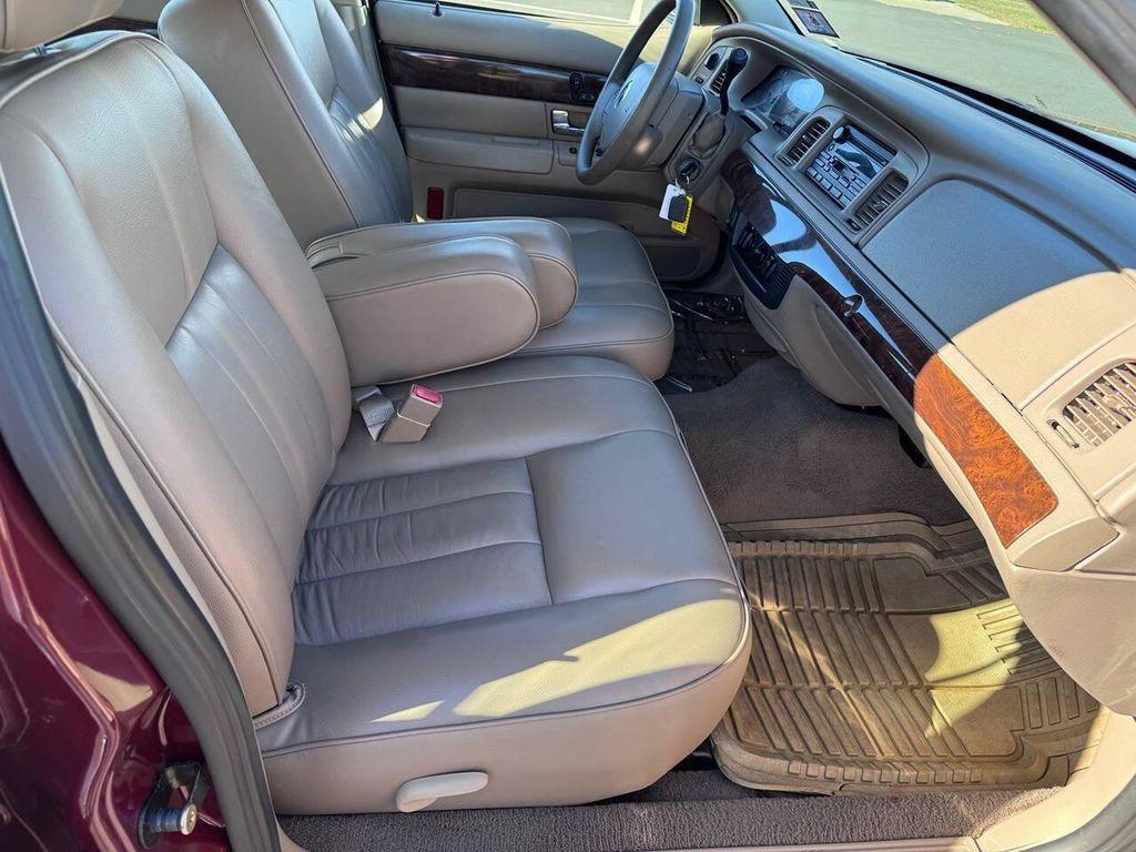 used 2005 Mercury Grand Marquis car, priced at $9,998