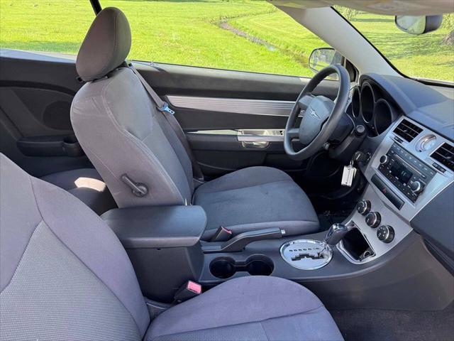 used 2009 Chrysler Sebring car, priced at $3,998