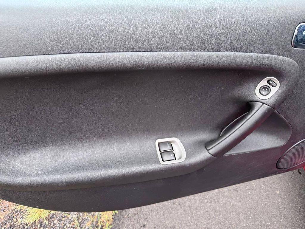 used 2007 Pontiac Solstice car, priced at $12,998