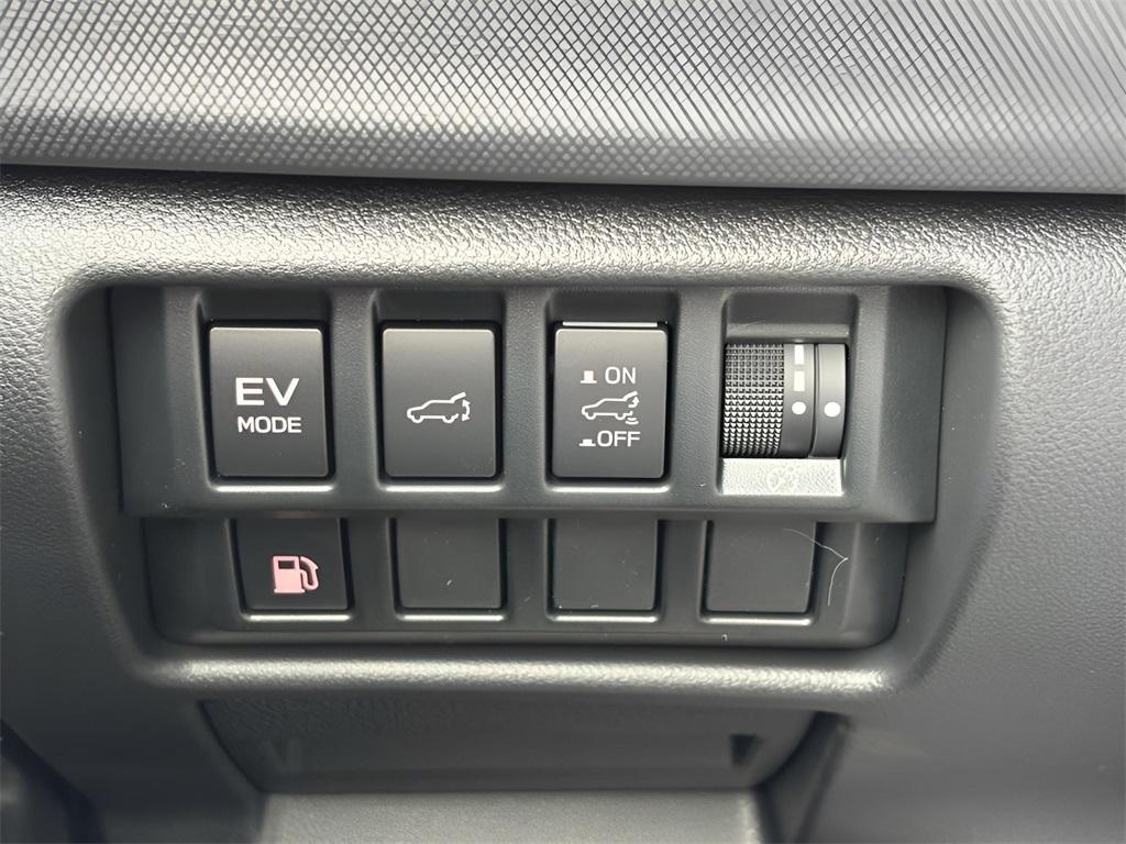 new 2025 Subaru Forester Hybrid car, priced at $39,075