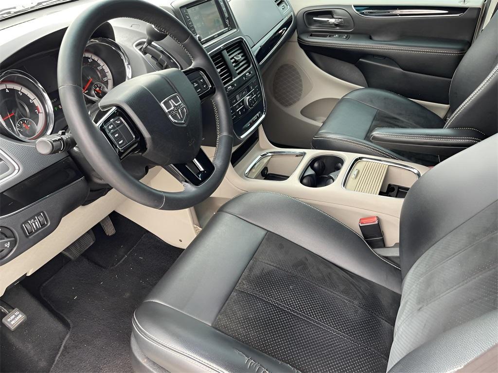 used 2016 Dodge Grand Caravan car, priced at $9,000