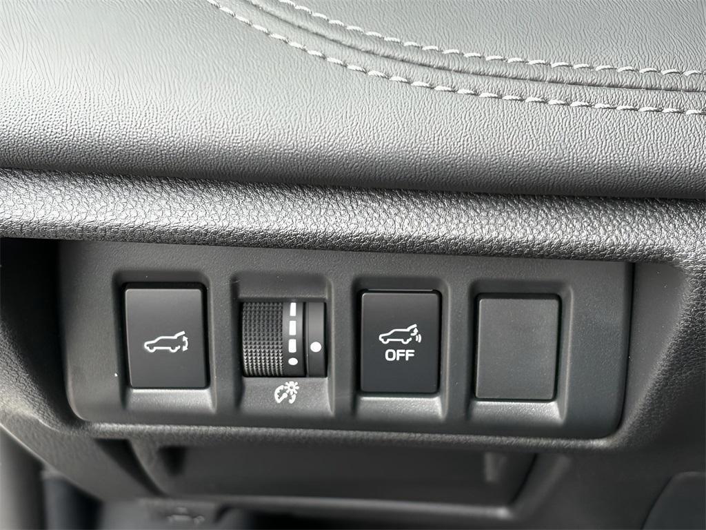 used 2025 Subaru Outback car, priced at $38,500