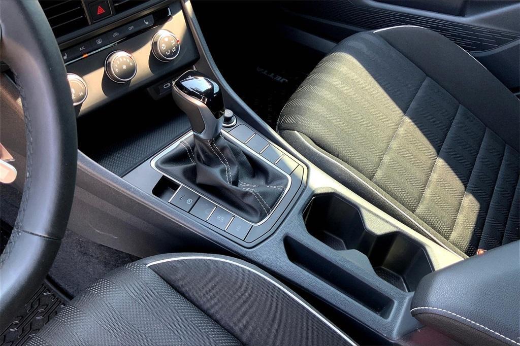 used 2024 Volkswagen Jetta car, priced at $21,150