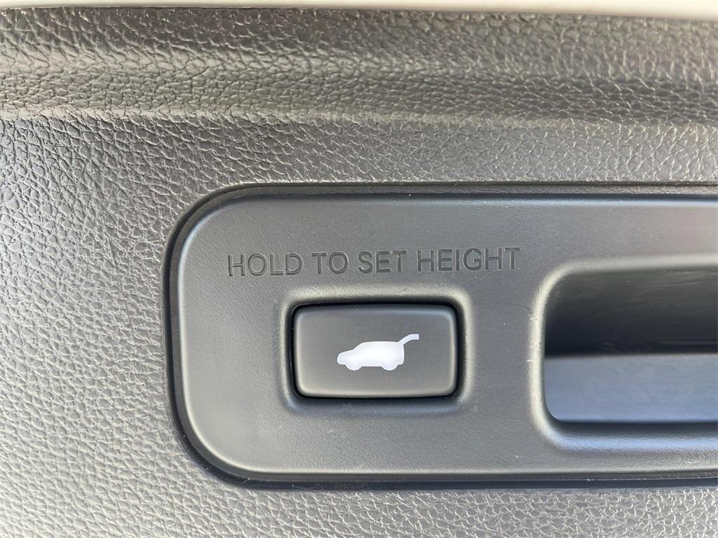 used 2024 Honda Odyssey car, priced at $43,200