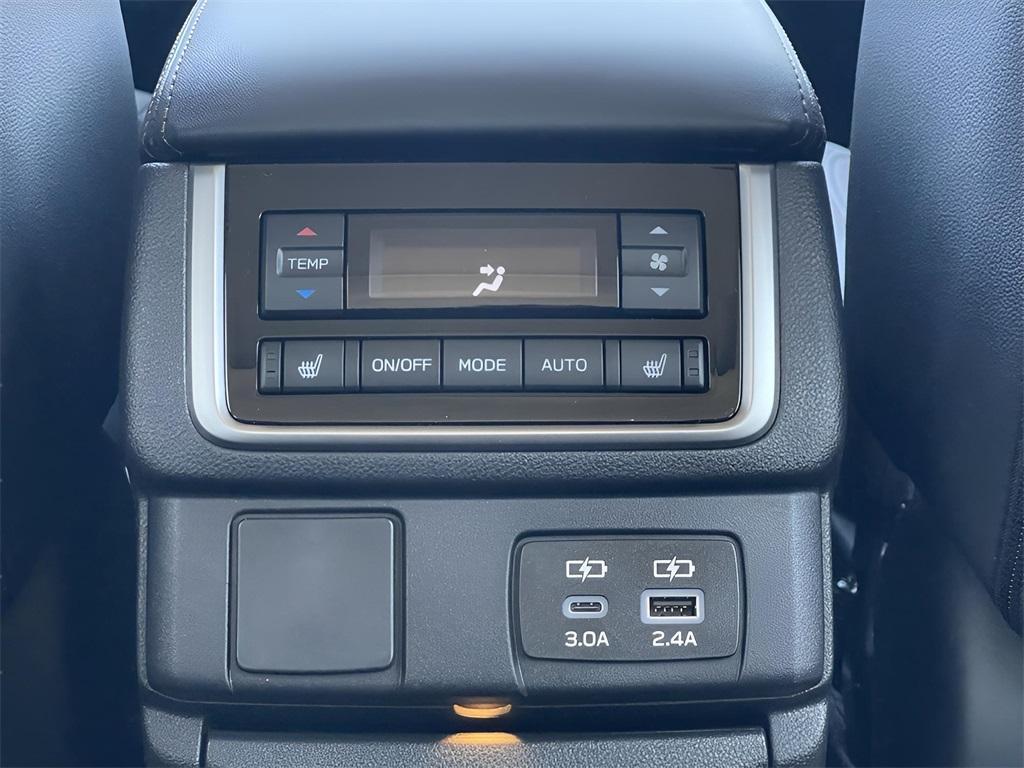 new 2025 Subaru Ascent car, priced at $49,805