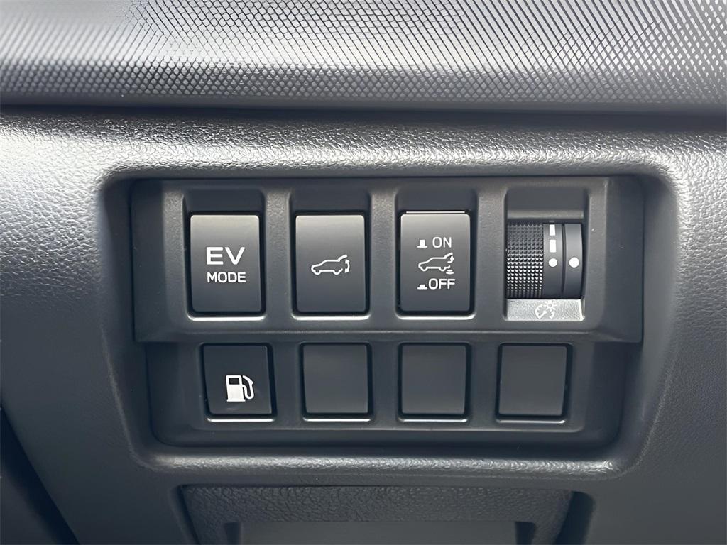 new 2025 Subaru Forester Hybrid car, priced at $37,714