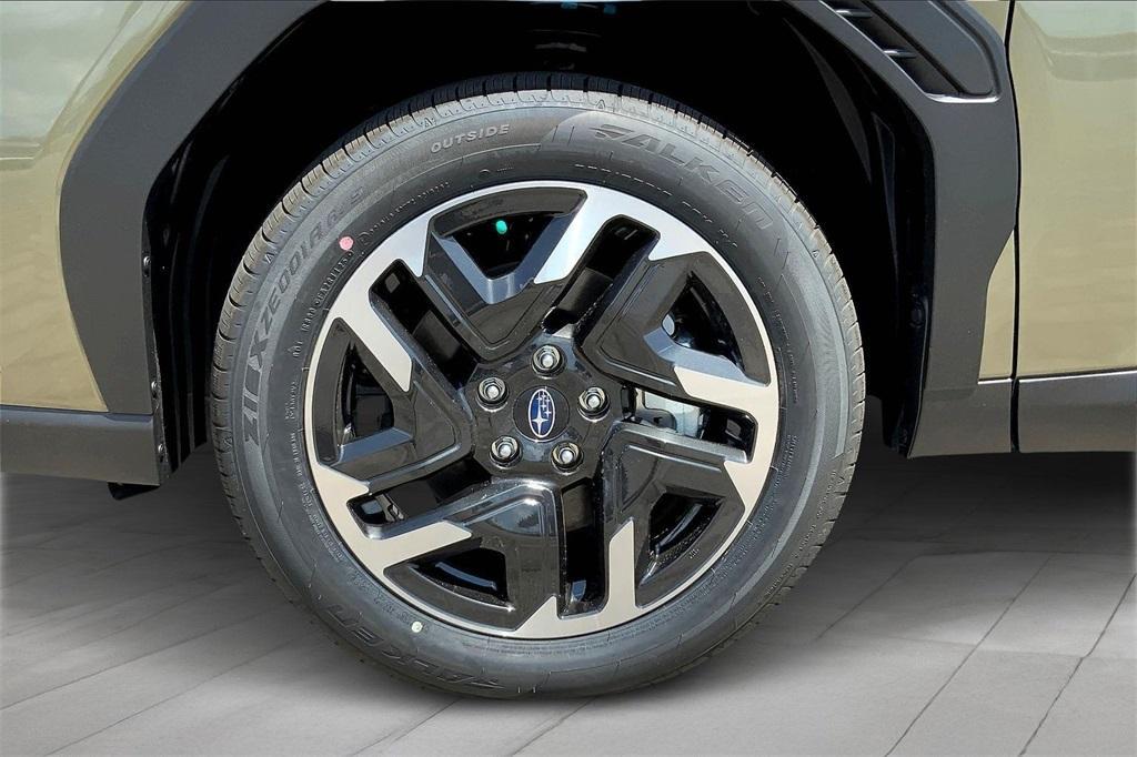 new 2025 Subaru Forester car, priced at $39,715