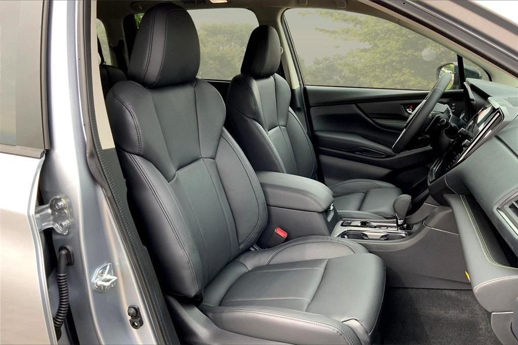 new 2025 Subaru Ascent car, priced at $50,679