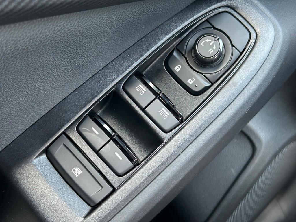 new 2025 Subaru Crosstrek car, priced at $38,397