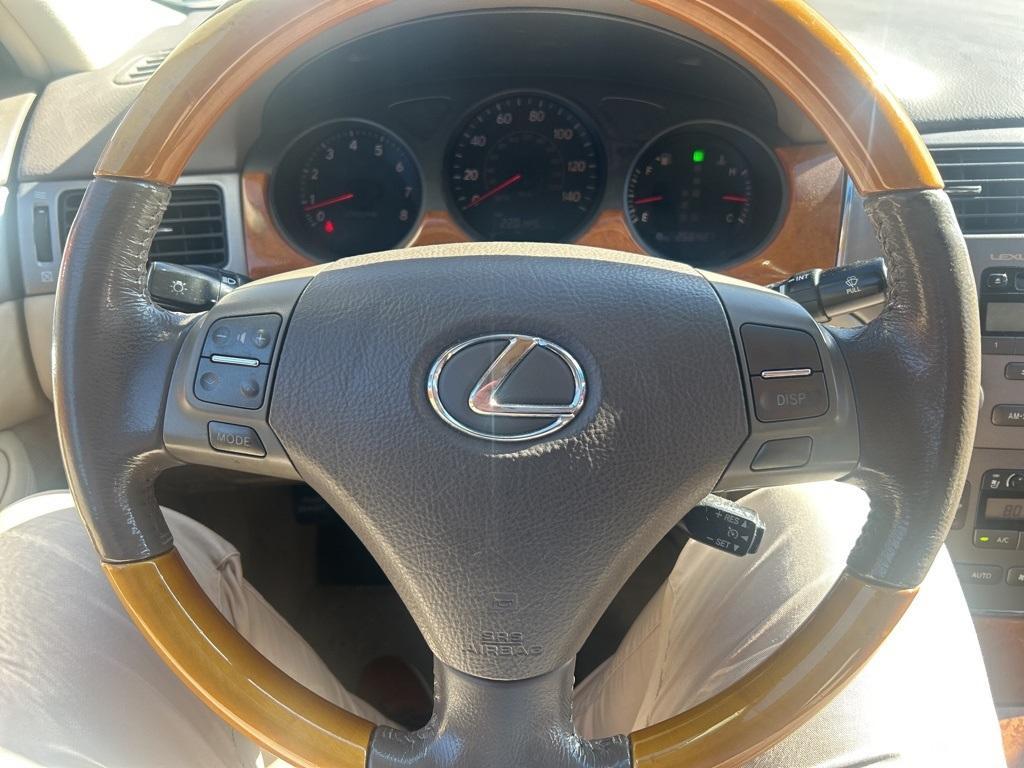 used 2005 Lexus ES 330 car, priced at $6,250