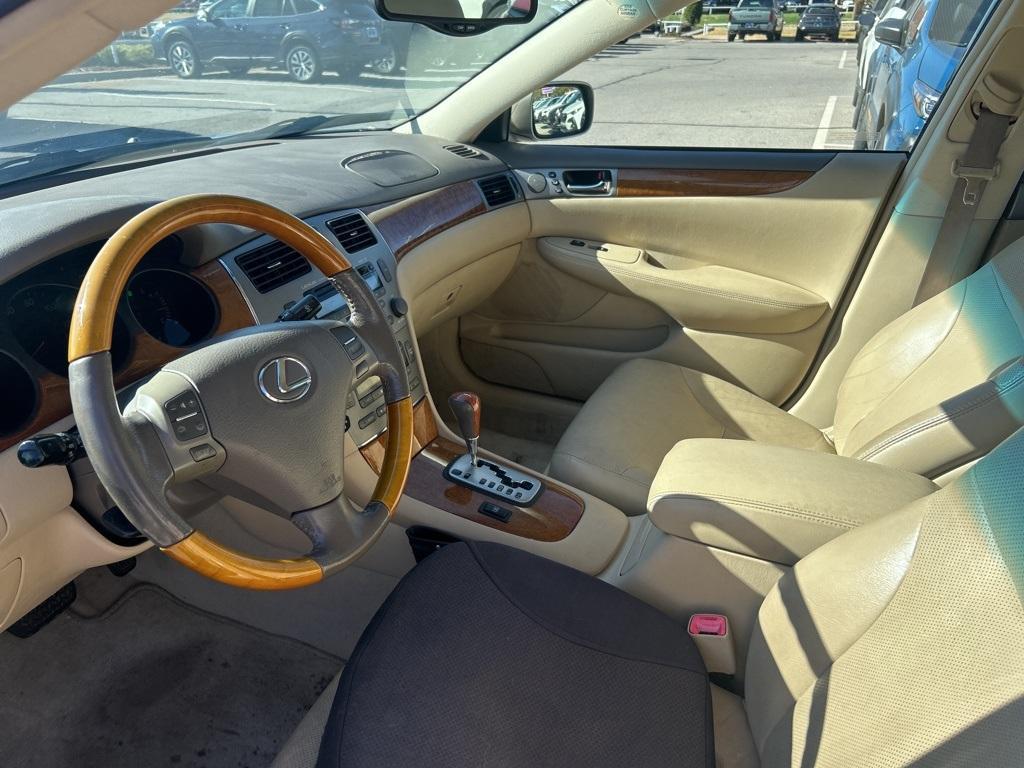 used 2005 Lexus ES 330 car, priced at $6,250