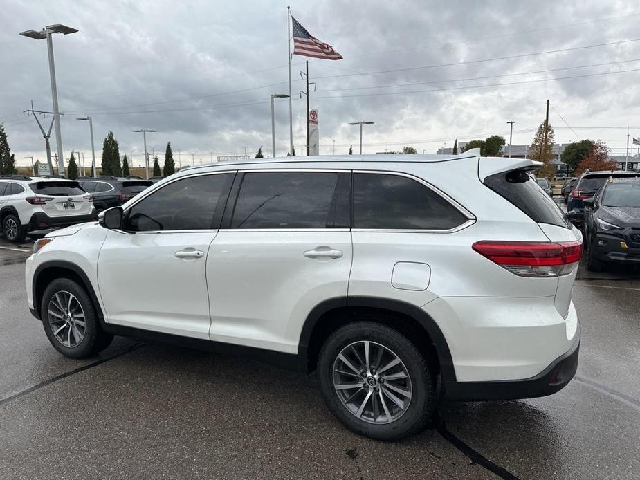 used 2019 Toyota Highlander car, priced at $23,222