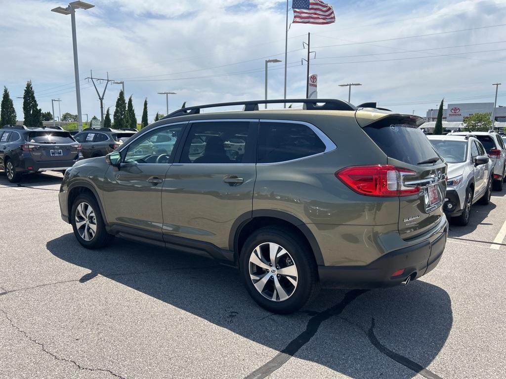 used 2025 Subaru Ascent car, priced at $37,900
