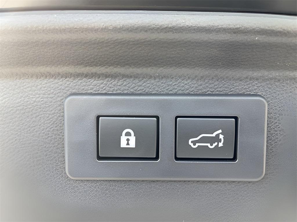 new 2025 Subaru Forester car, priced at $37,277