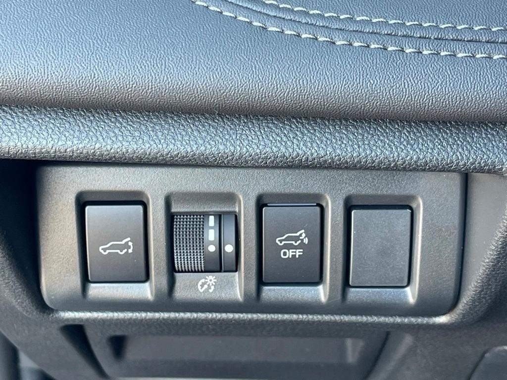 new 2025 Subaru Outback car, priced at $40,080